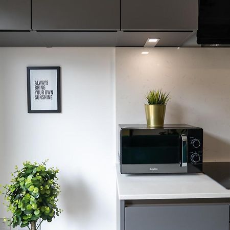 Hosta Group - Prestige 1 Bed Apartment - The Olive Cambridge  Exterior photo
